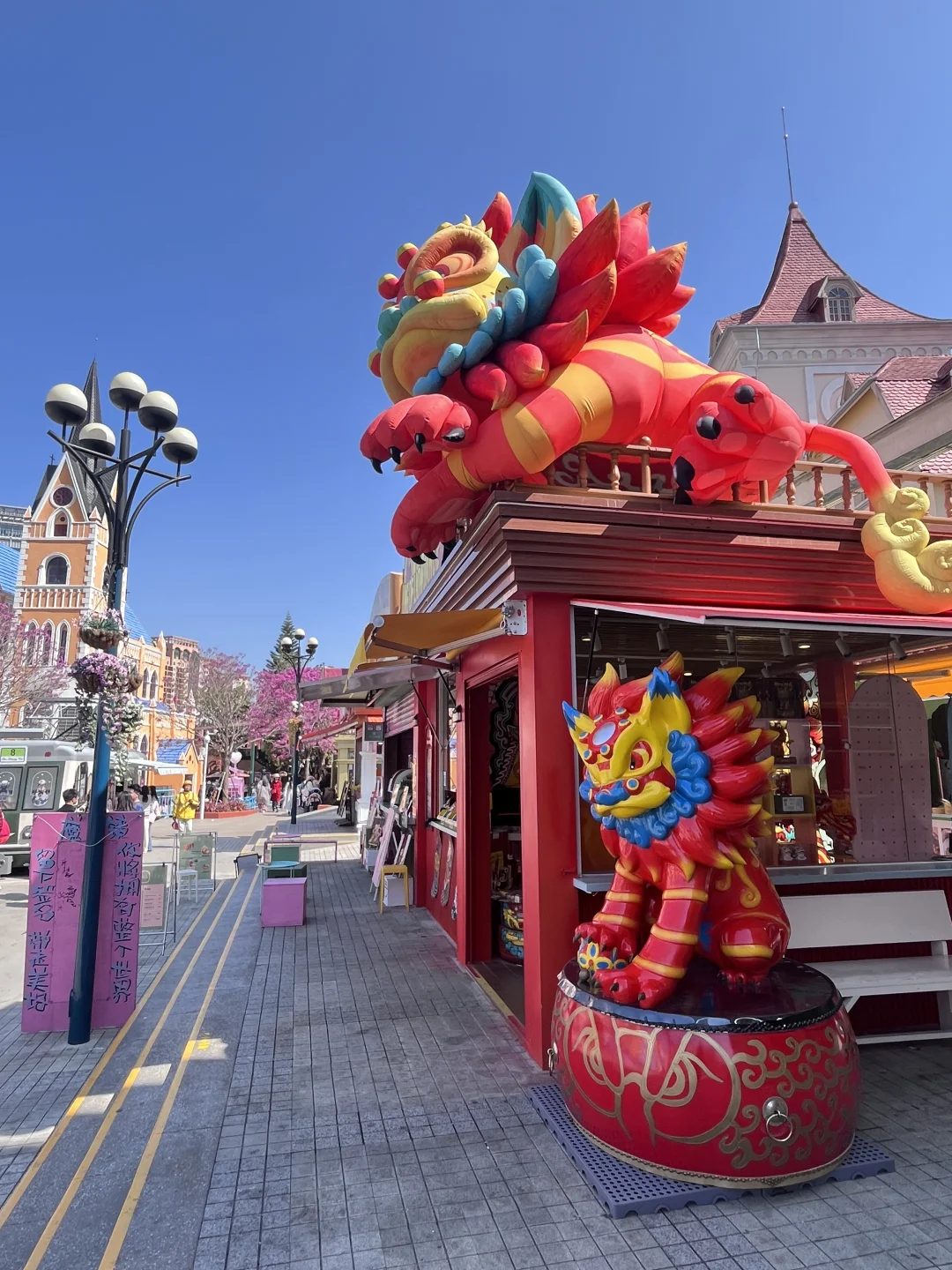 朋友圈被问爆了！深圳梅拉尼小镇梦幻出片地✨