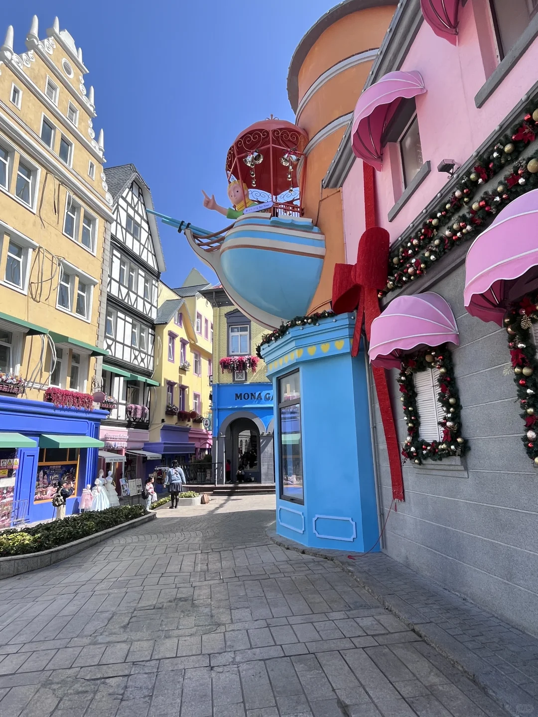 朋友圈被问爆了！深圳梅拉尼小镇梦幻出片地✨