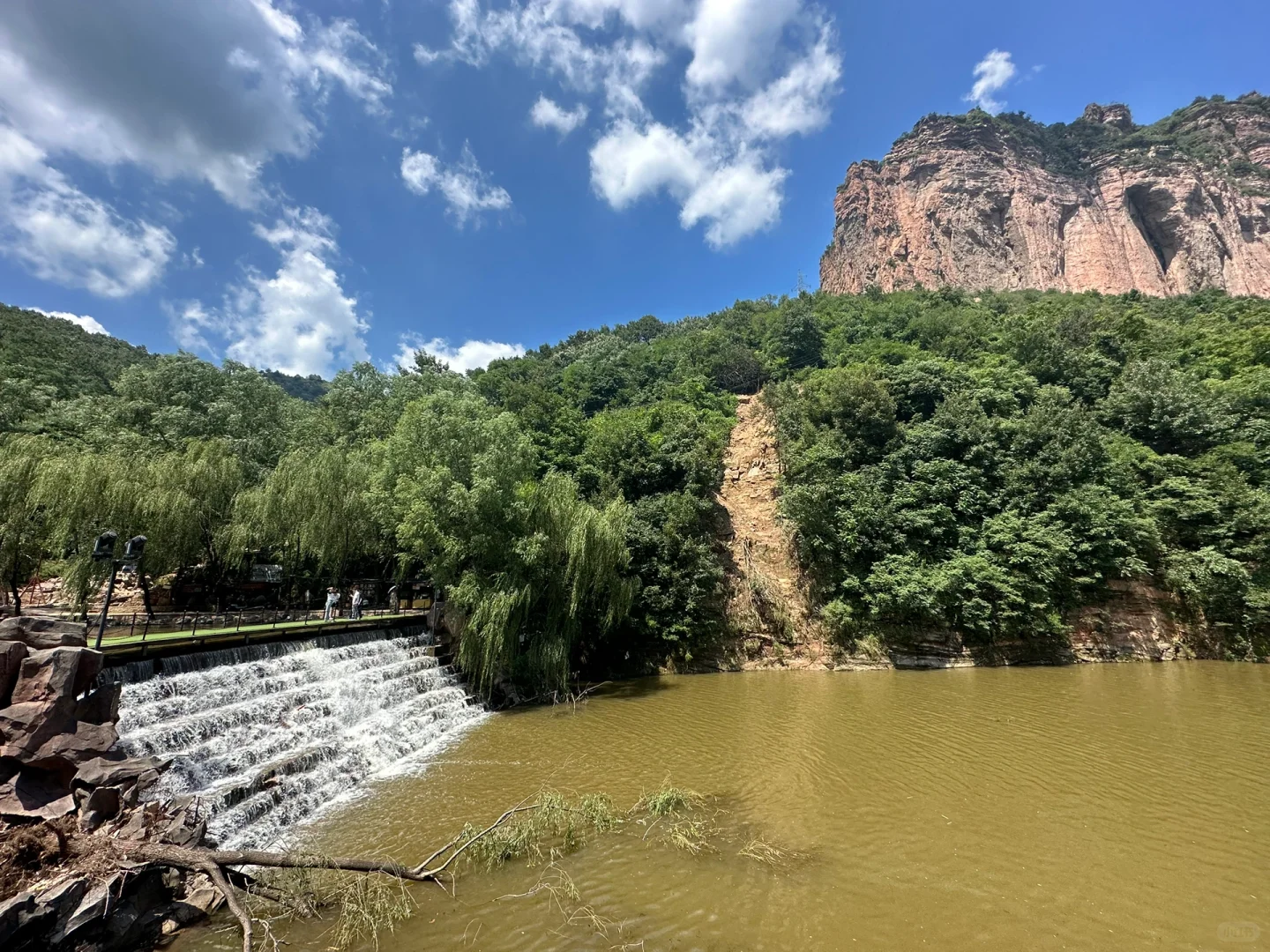 邯郸旅游之宠物友好景区：狗狗来七步沟啦