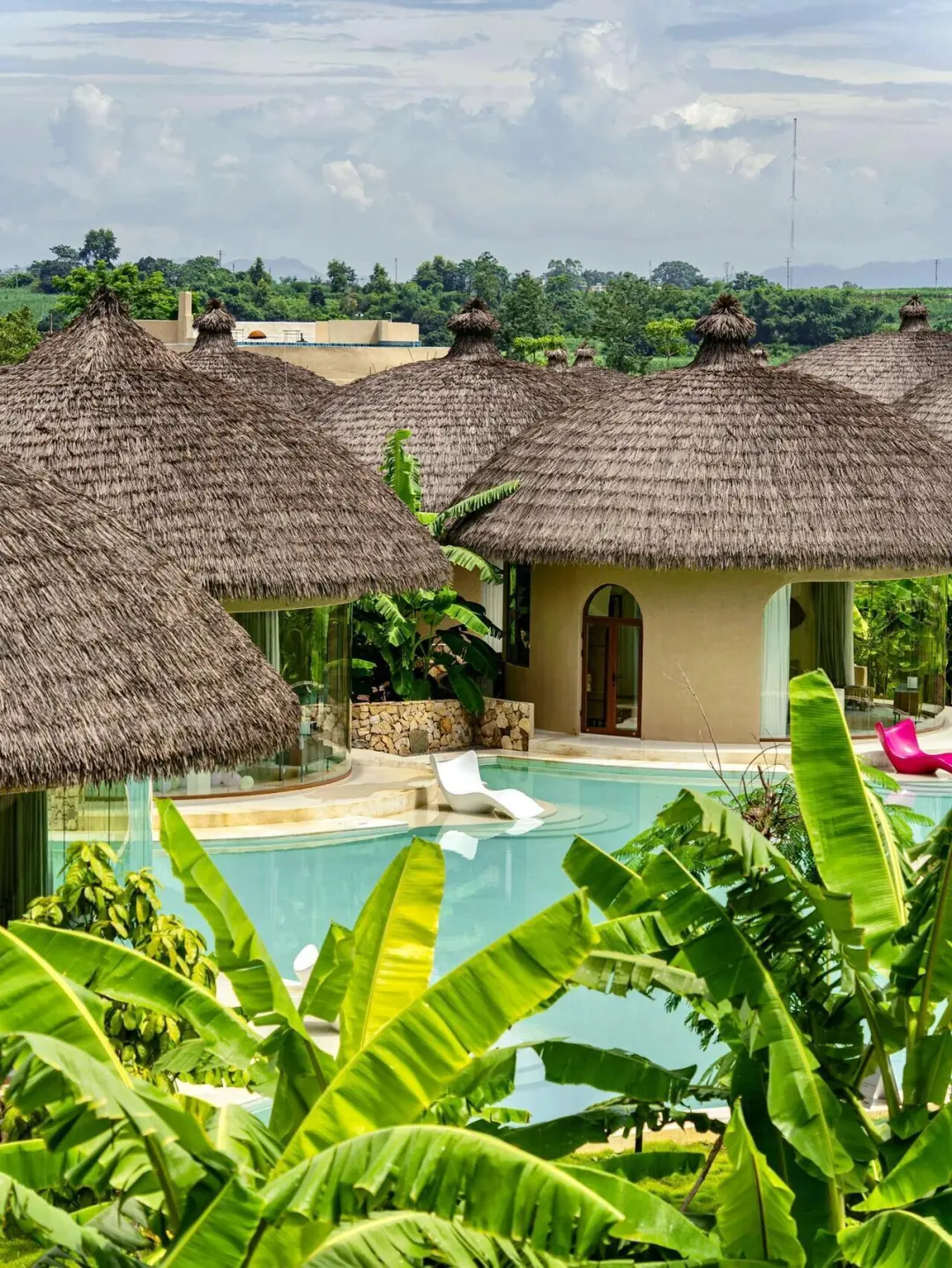 本以为武功山已经够美了，直到我来了崇左…