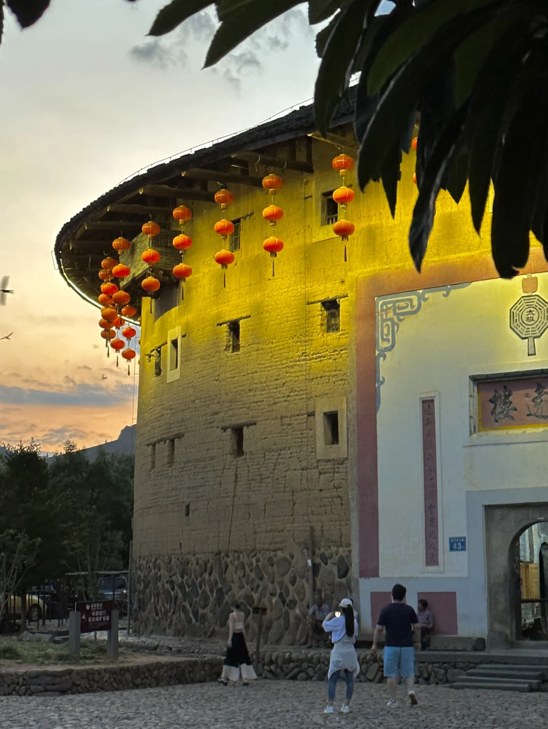 刚从漳州土楼回来。。。说点难听的大实话！！！！