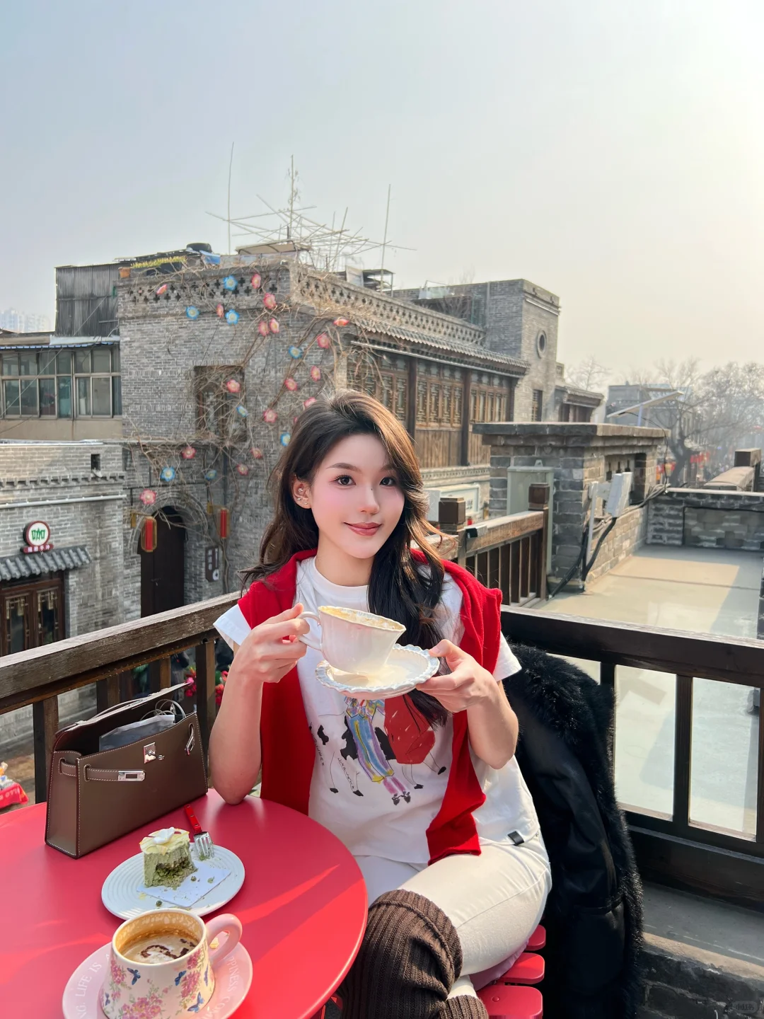 属于邯郸道的上房揭瓦🧱