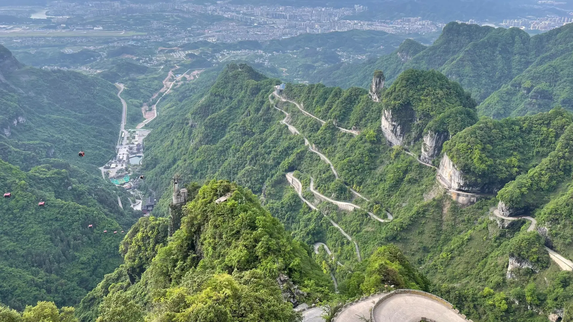 张家界真的牛啊，直接把我累趴了！