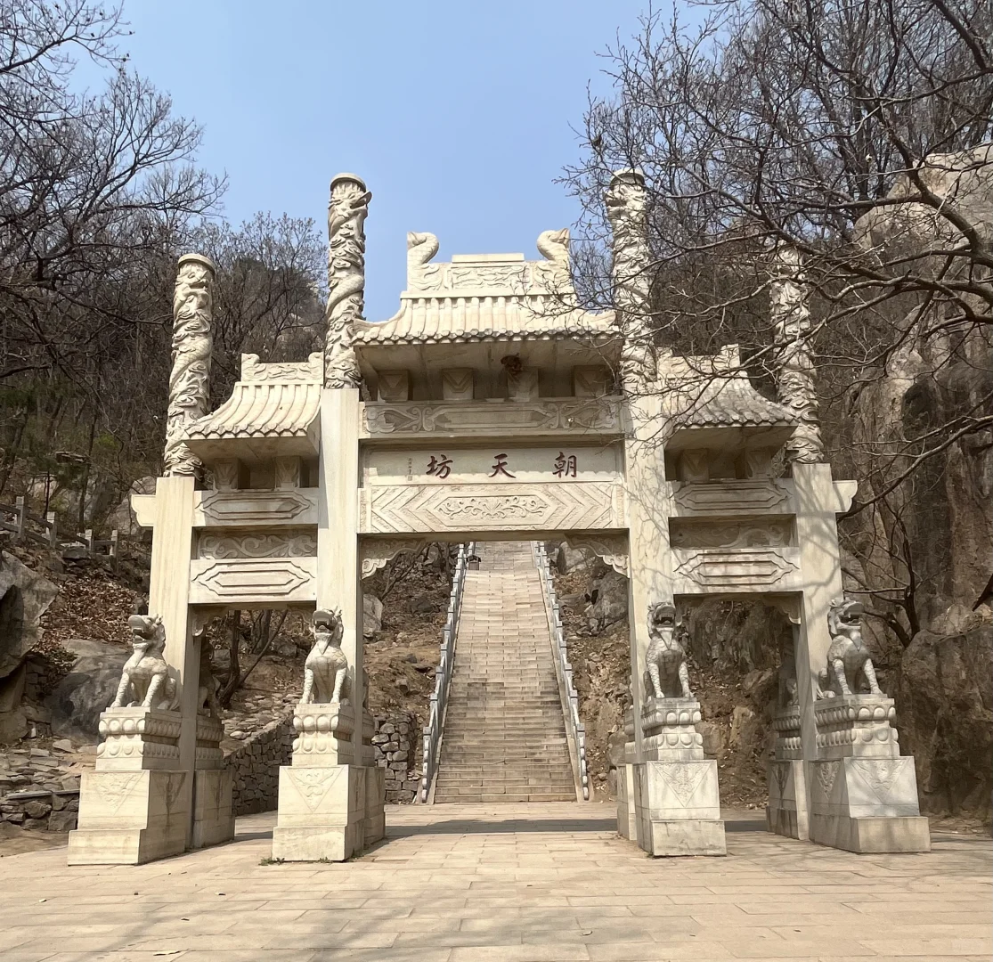 早知有盘山，何必下江南