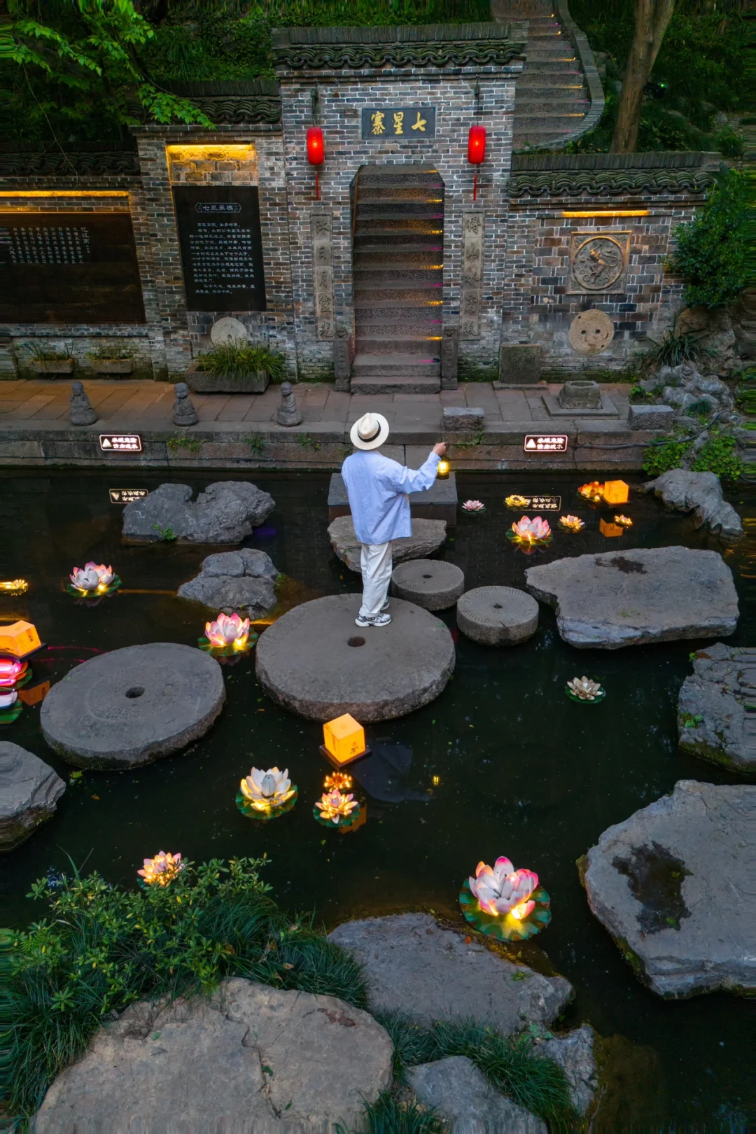 迄今为止，我最喜欢的春日小镇出现了