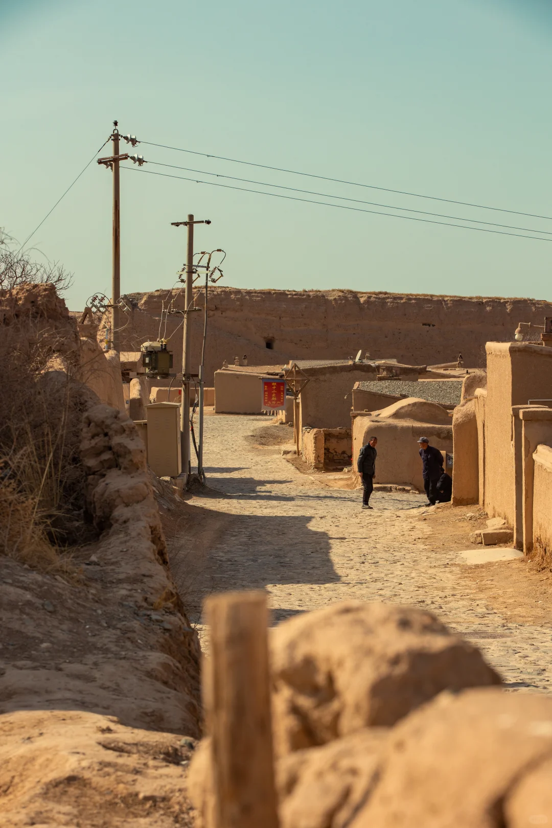 这里满足我对 一片孤城万仞山的一万种想象