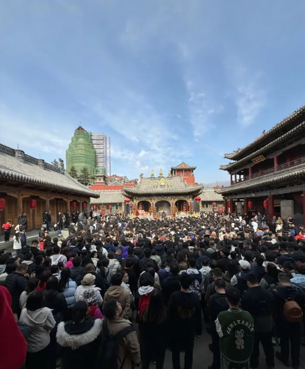 邯郸去五台山直达景区，到了自由活动！