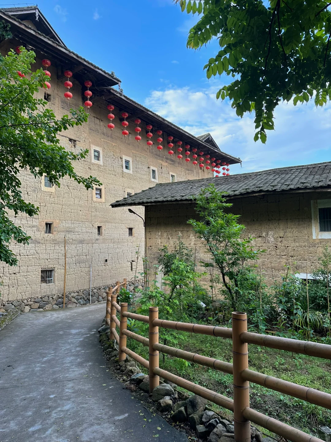 刚从漳州土楼回来。。。说点难听的大实话！！！！