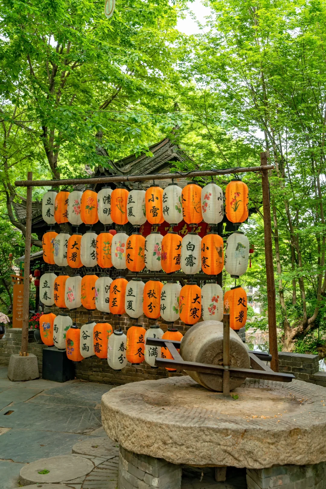 迄今为止，我最喜欢的春日小镇出现了