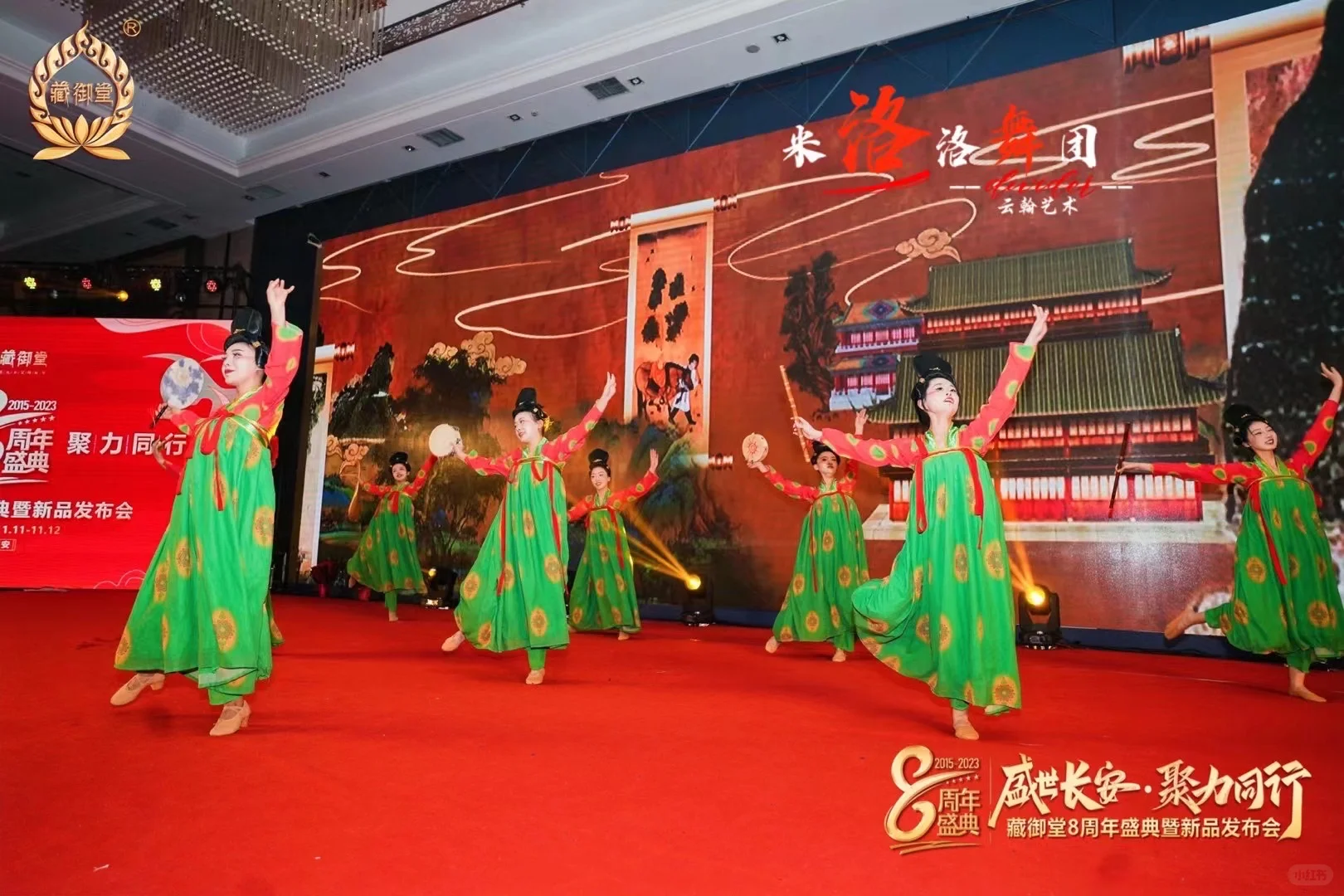 承接西北景区各类演绎节目 变形金刚等