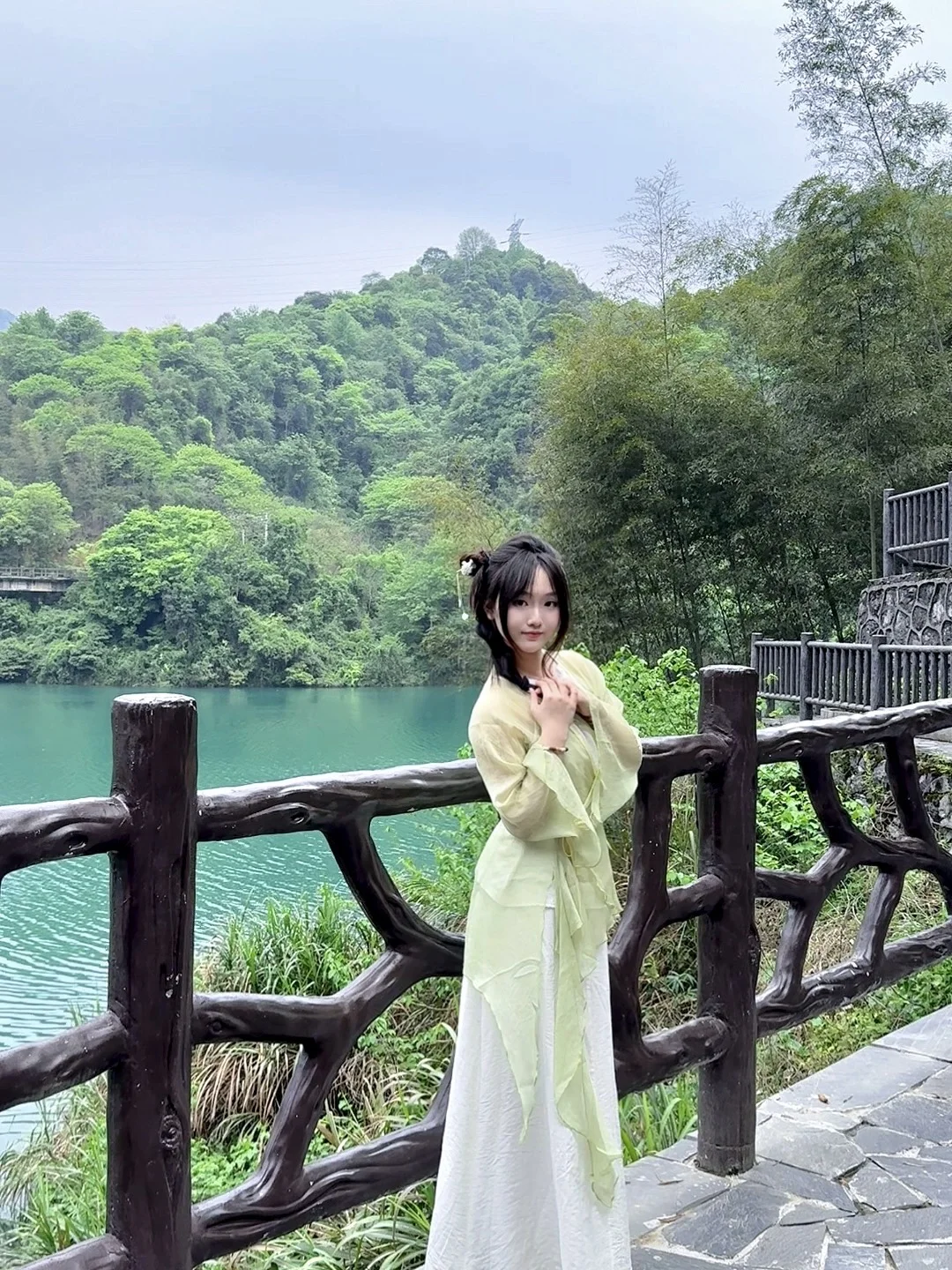 小东江的四个下车点机位，内附姿势