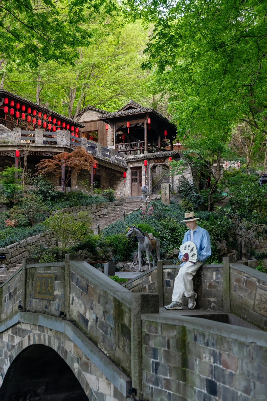 迄今为止，我最喜欢的春日小镇出现了