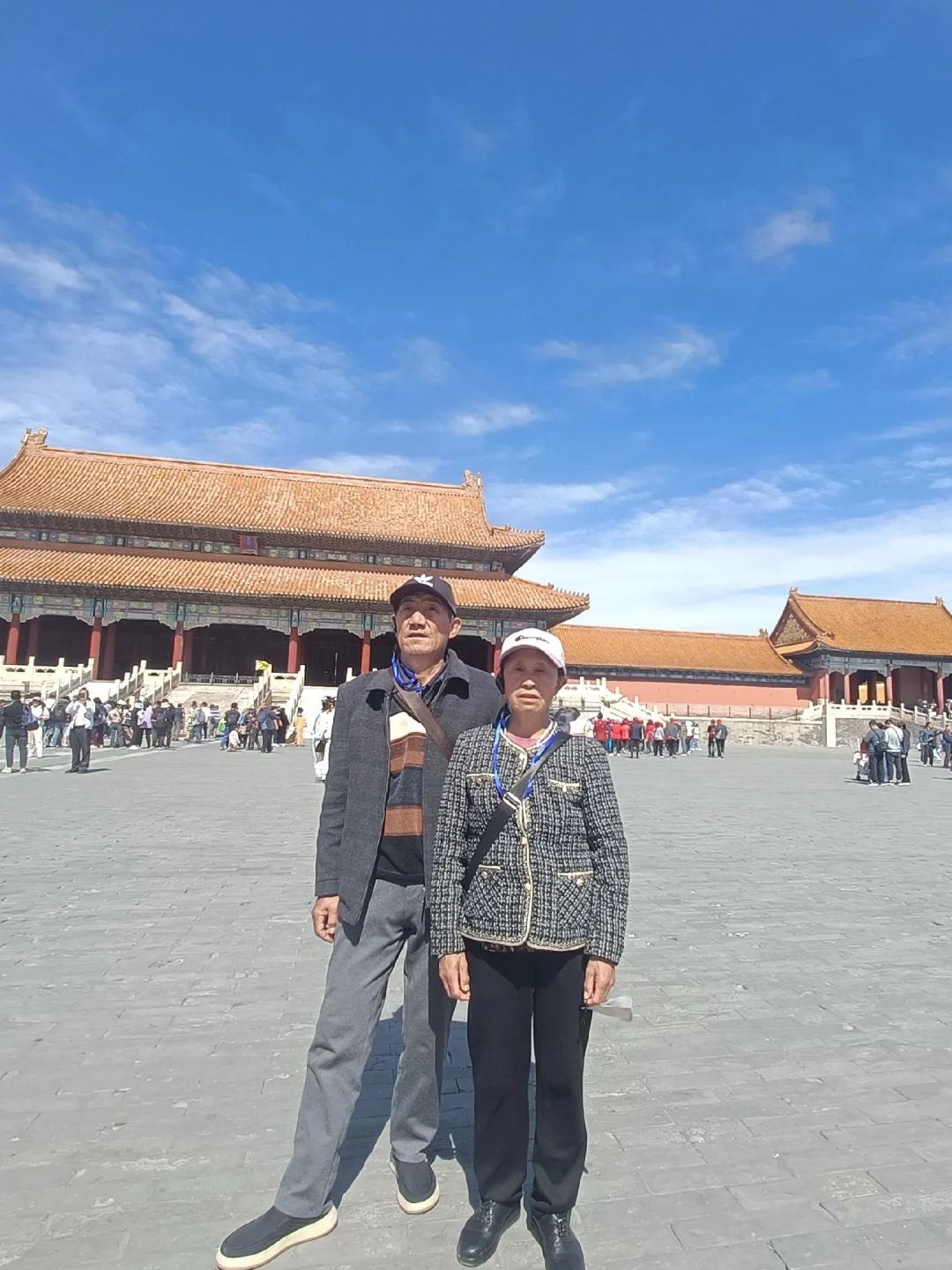 说真的 普通家庭不要轻易带爸妈去北京