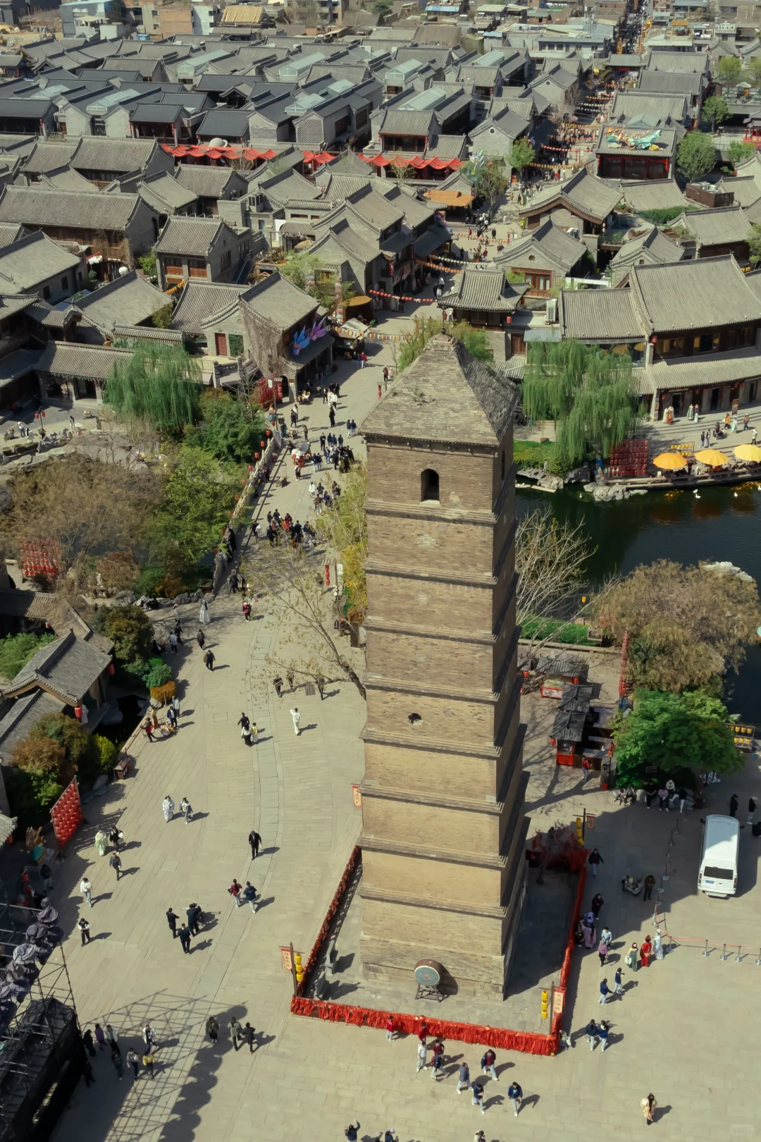 4月去洛阳别找攻略了，这一篇就够