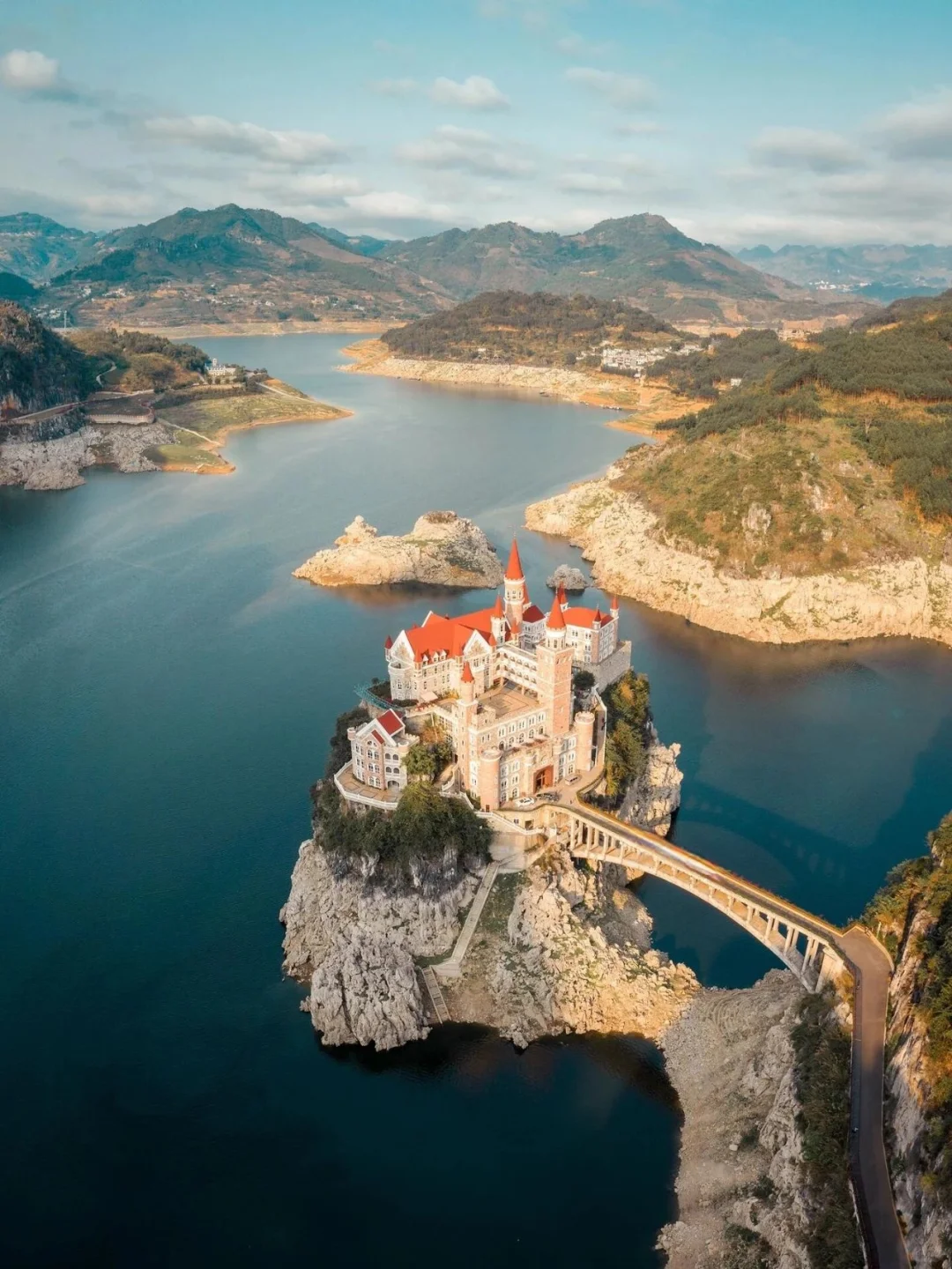 朋友圈被问疯了，😂都以为我出国了！！