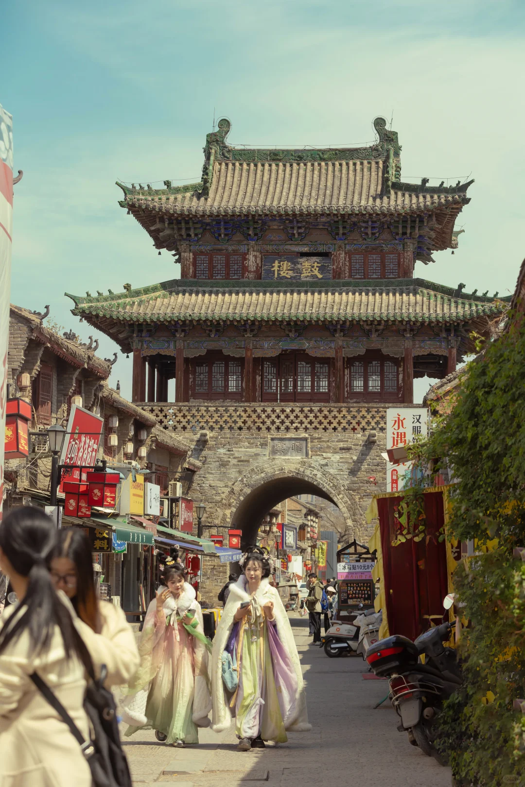 4月去洛阳别找攻略了,这一篇就够