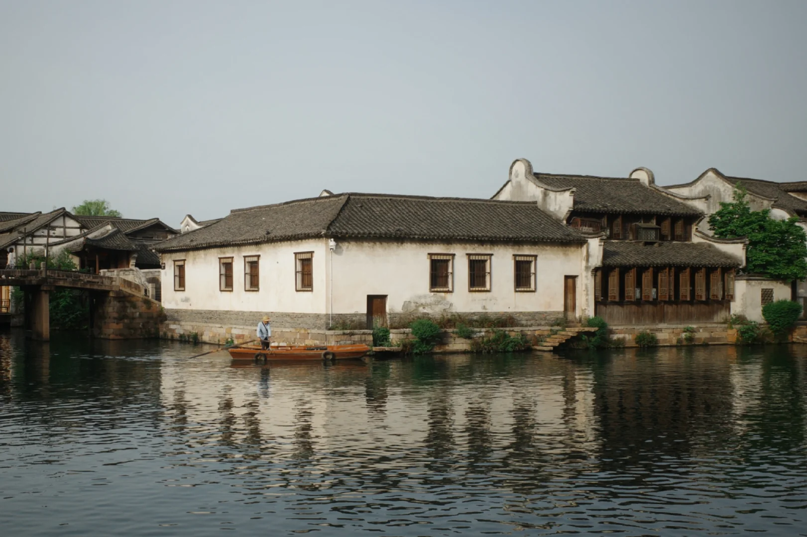 清晨的乌镇