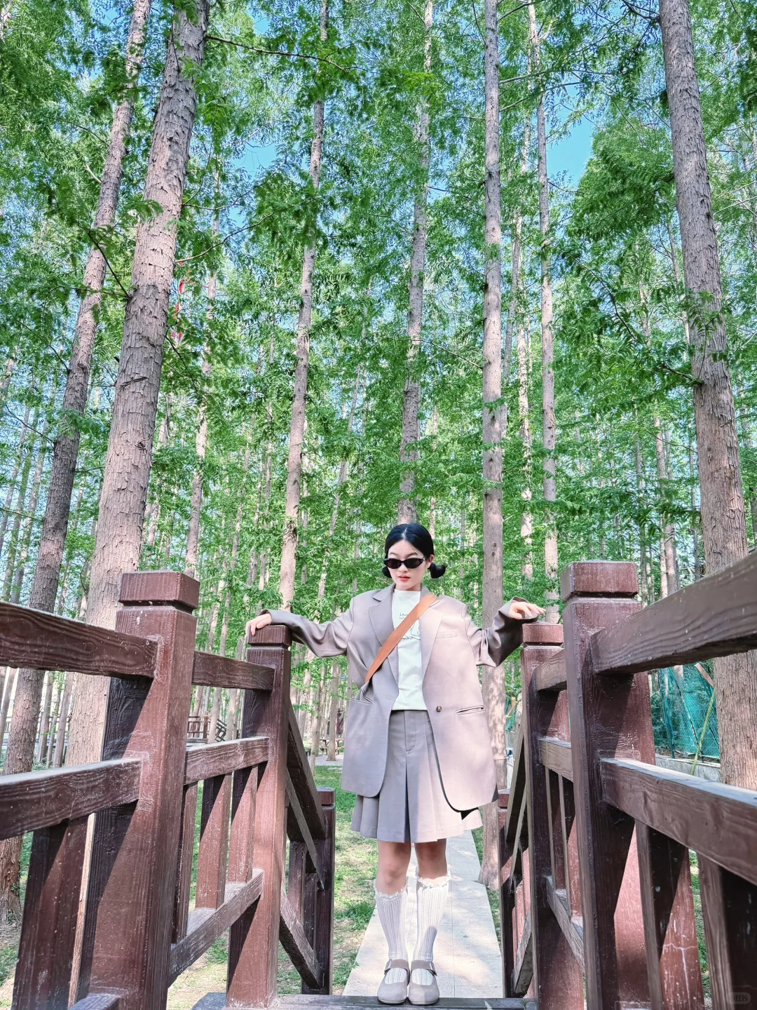 六合金牛湖风景区。