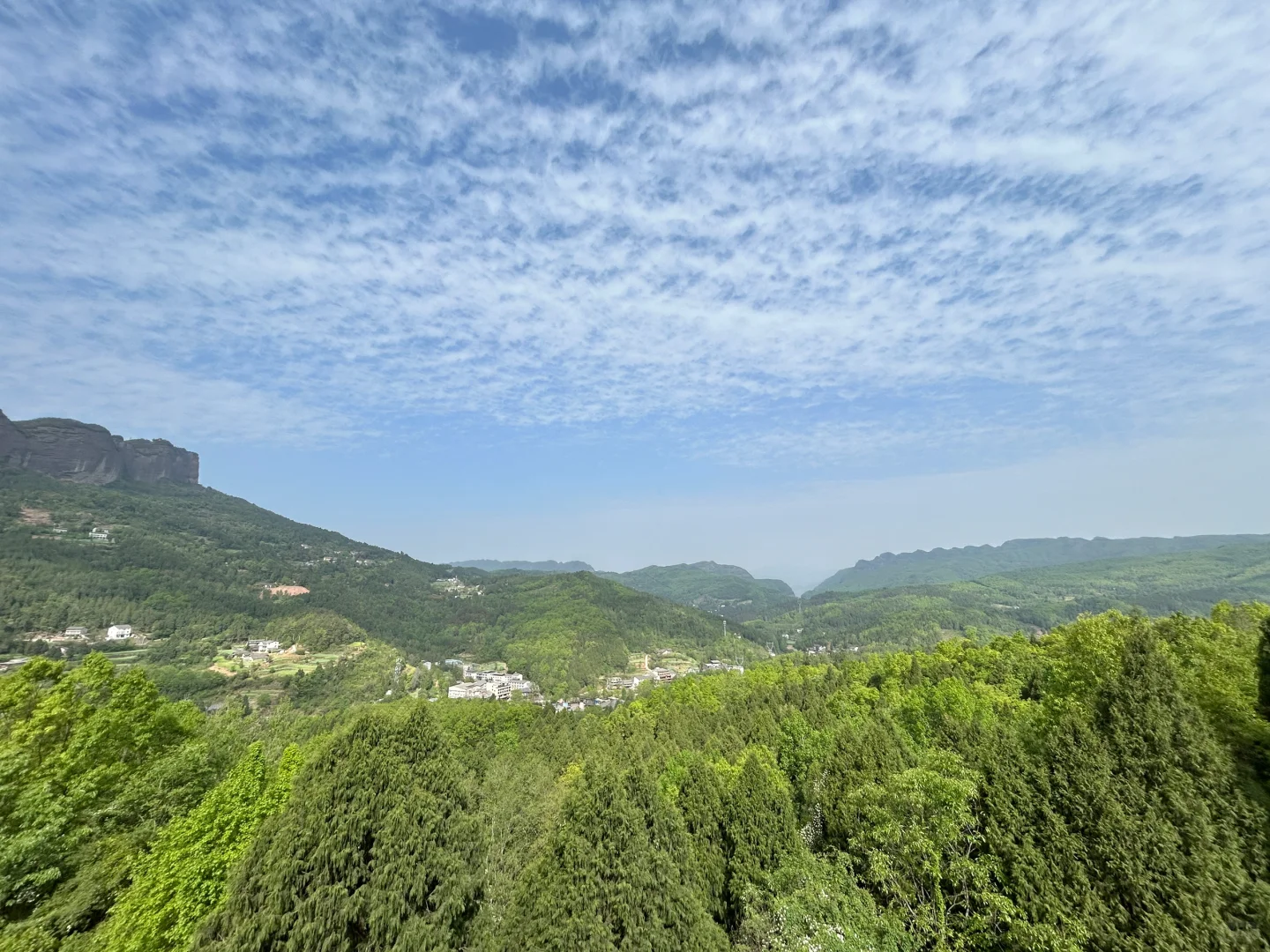 剑门关：北门进，北门出