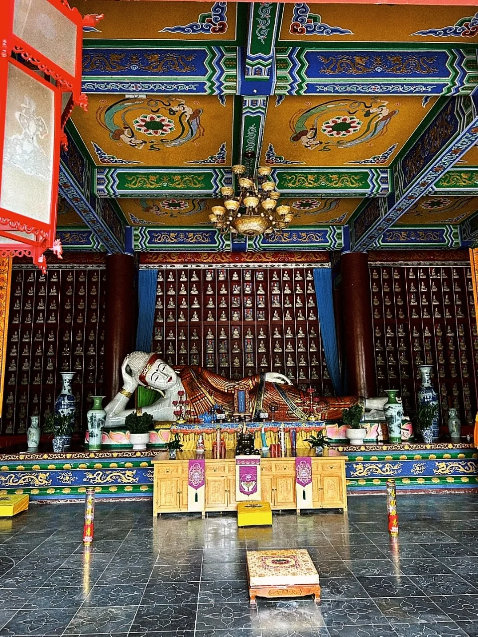 一眼千年，响堂山石窟的 “种草” 魔力