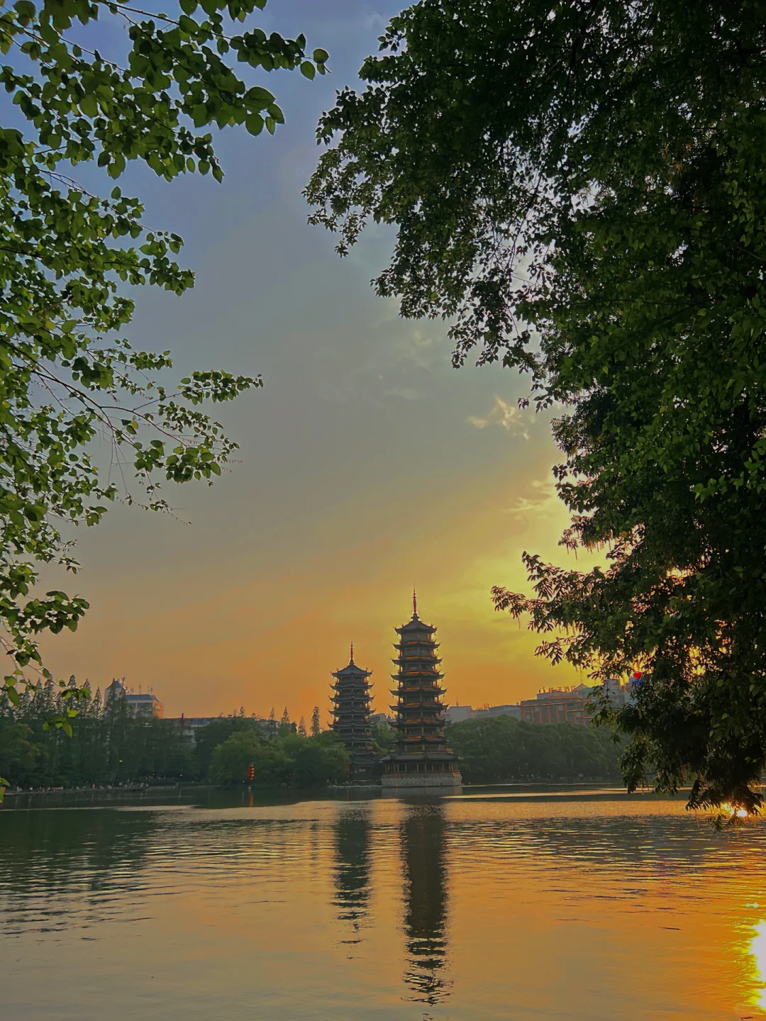 桂林市区一日游，热门景点打卡攻略