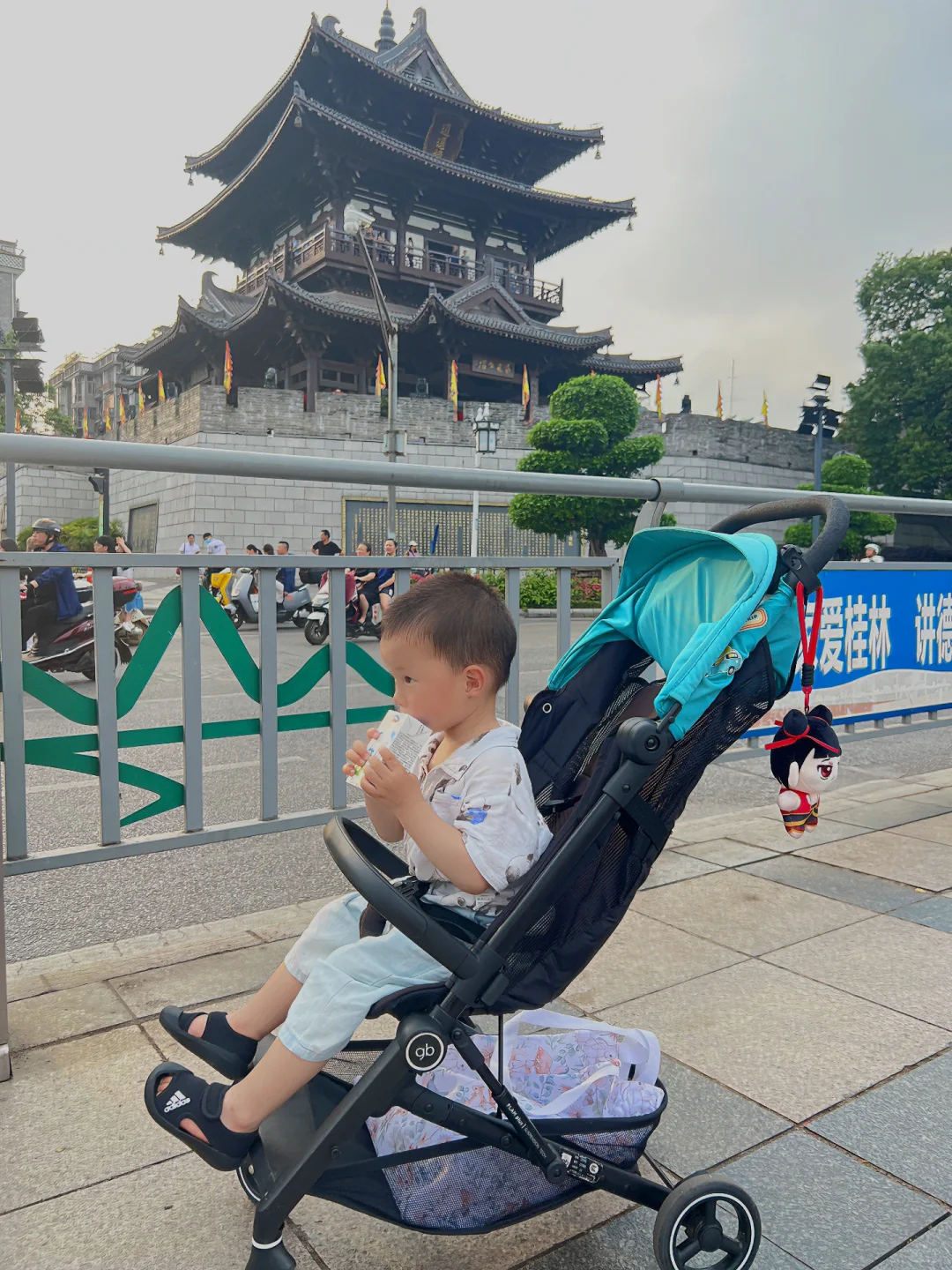 桂林市区一日游，热门景点打卡攻略