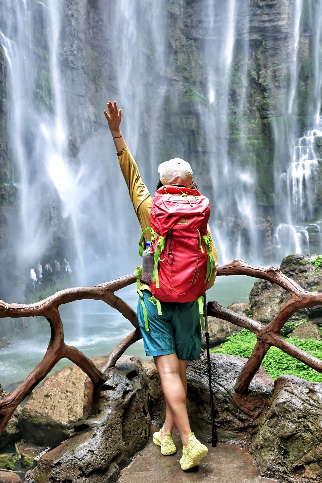 迄今为止！湖北最让我惊艳的瀑布出现了！！！
