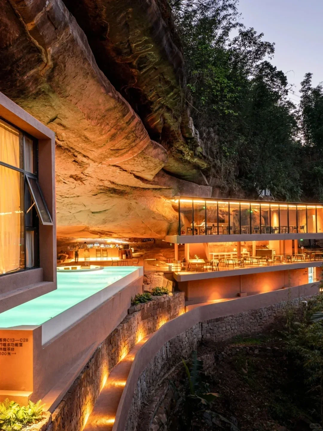 《国家地理》没骗我！这不愧是水溶洞天花板