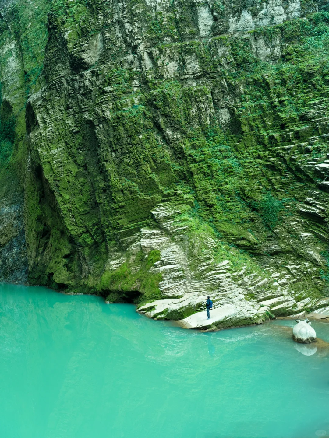 比起张家界，我更爱湘西这个震撼的小众瀑布