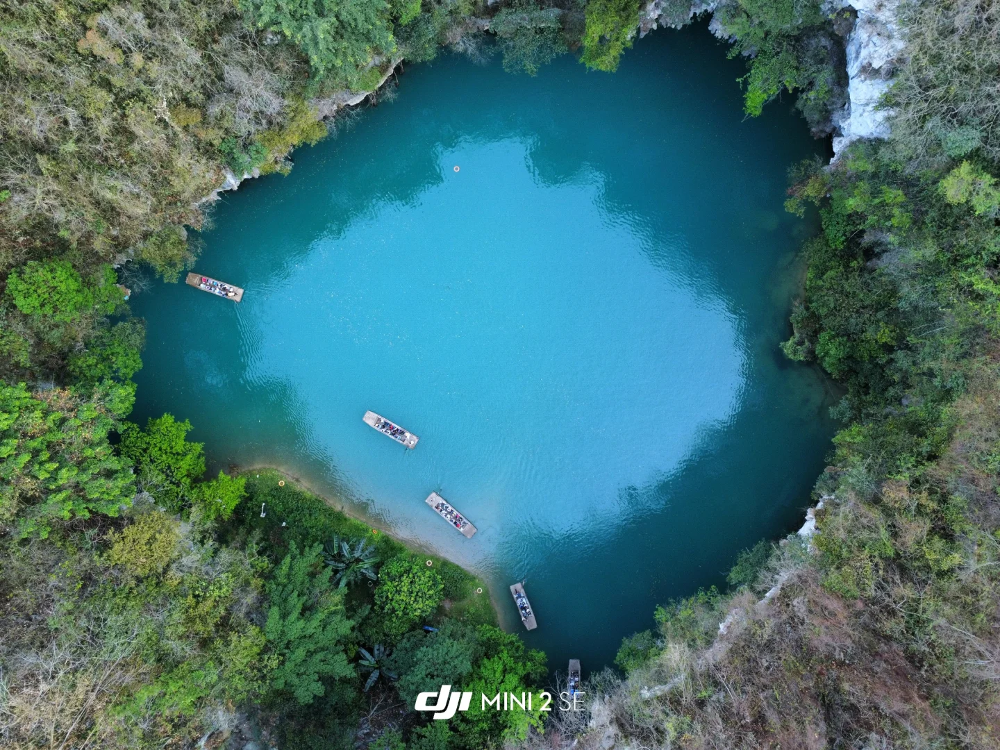 三门海的天窗在哪里找