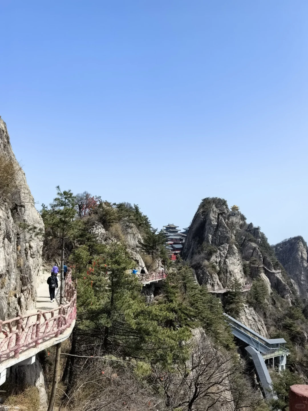 外国人不允许进入的景区老君山