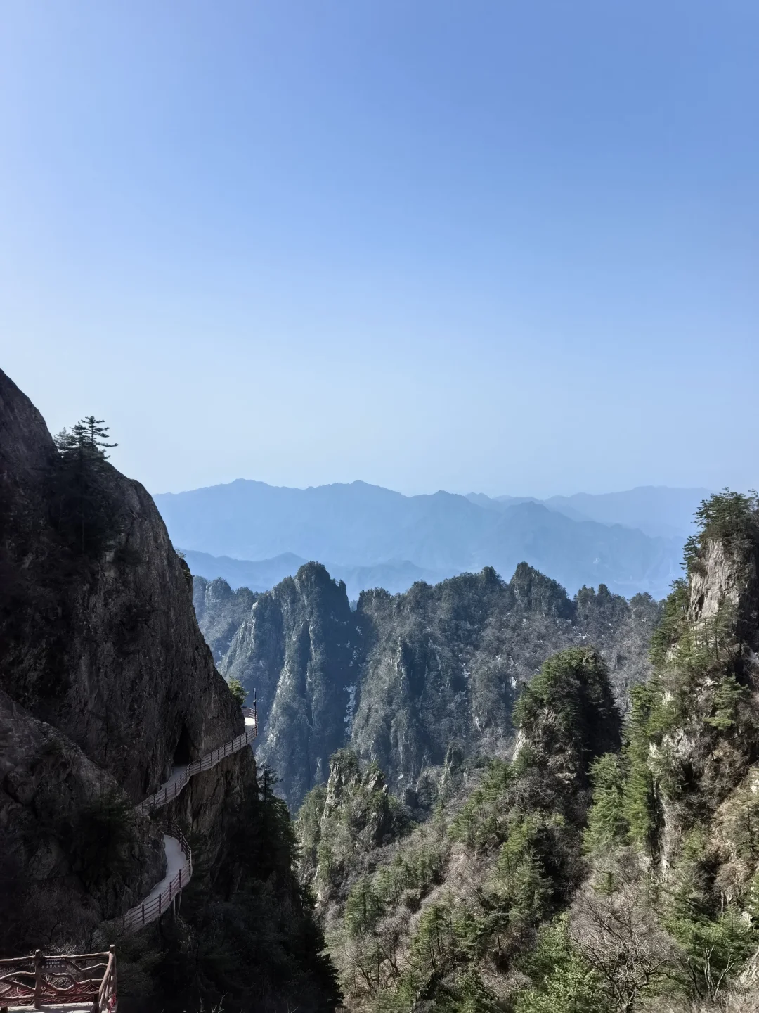 外国人不允许进入的景区老君山