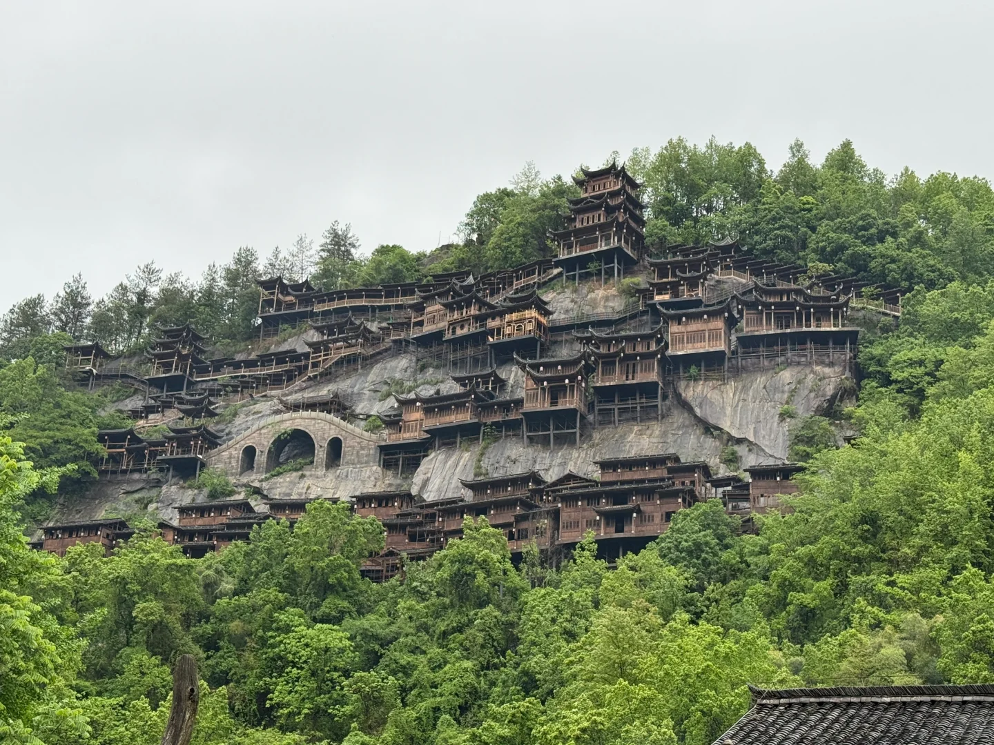 江西上饶望仙谷，夜晚蓝调时刻很美！