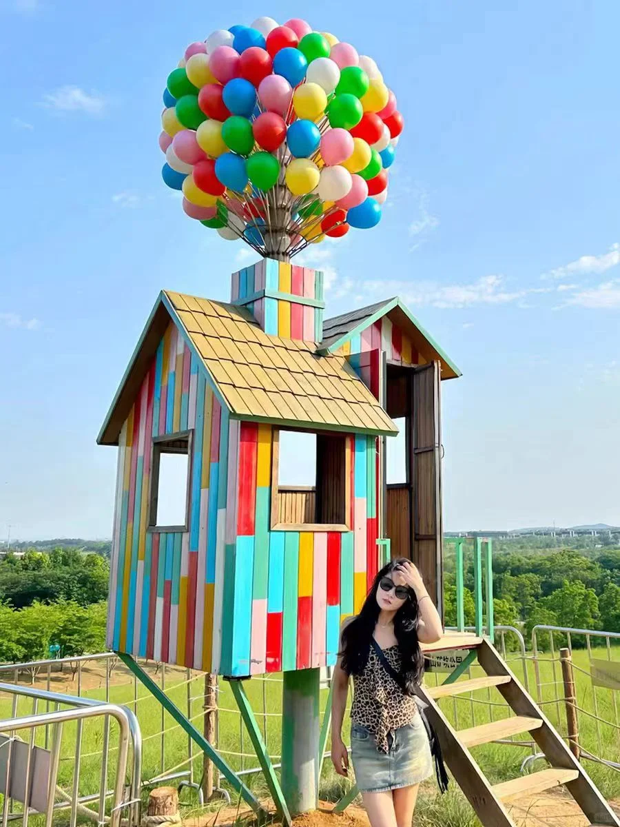 气球小木屋摆件，
