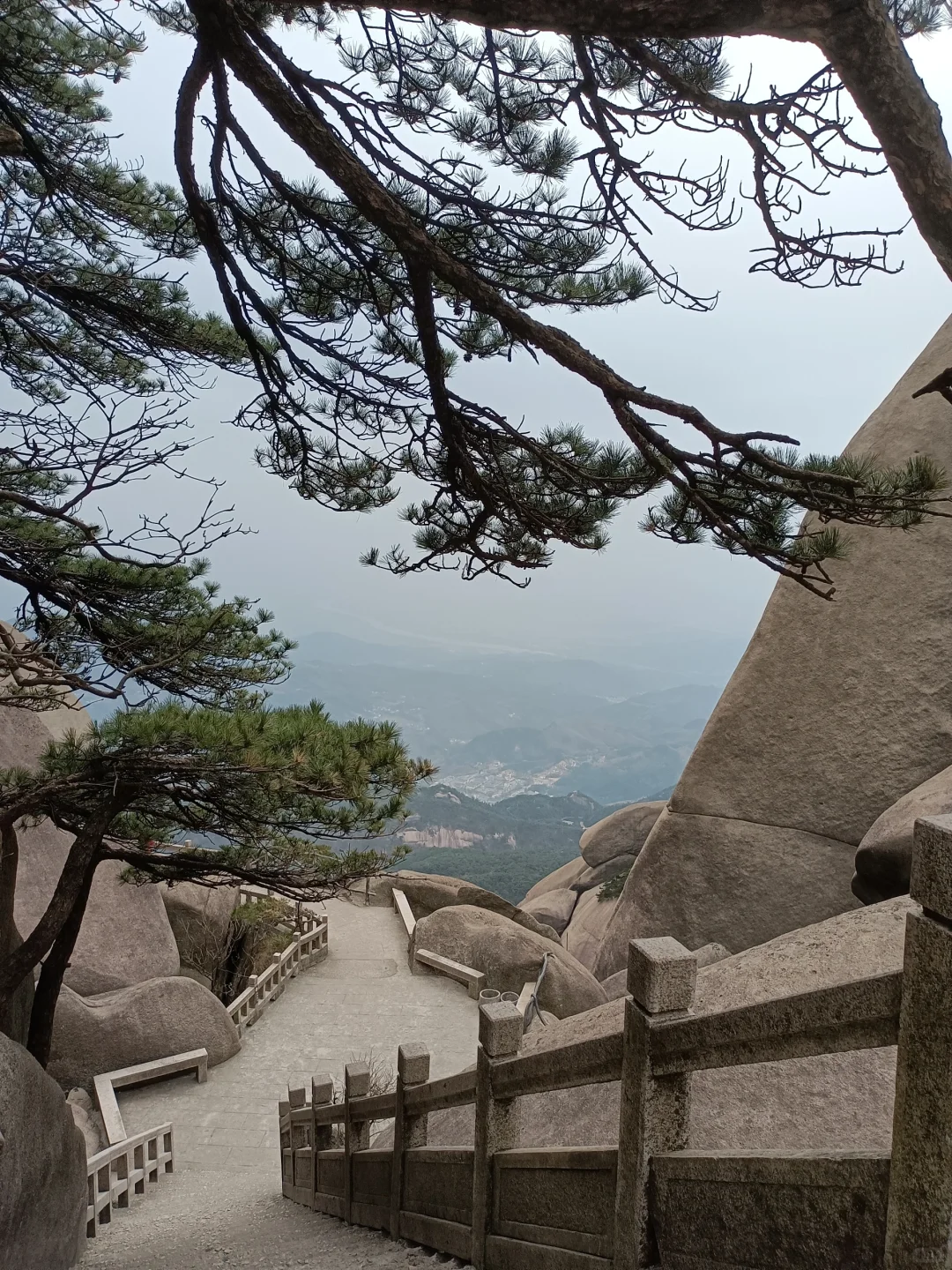 景色很好的冷门景点—天柱山