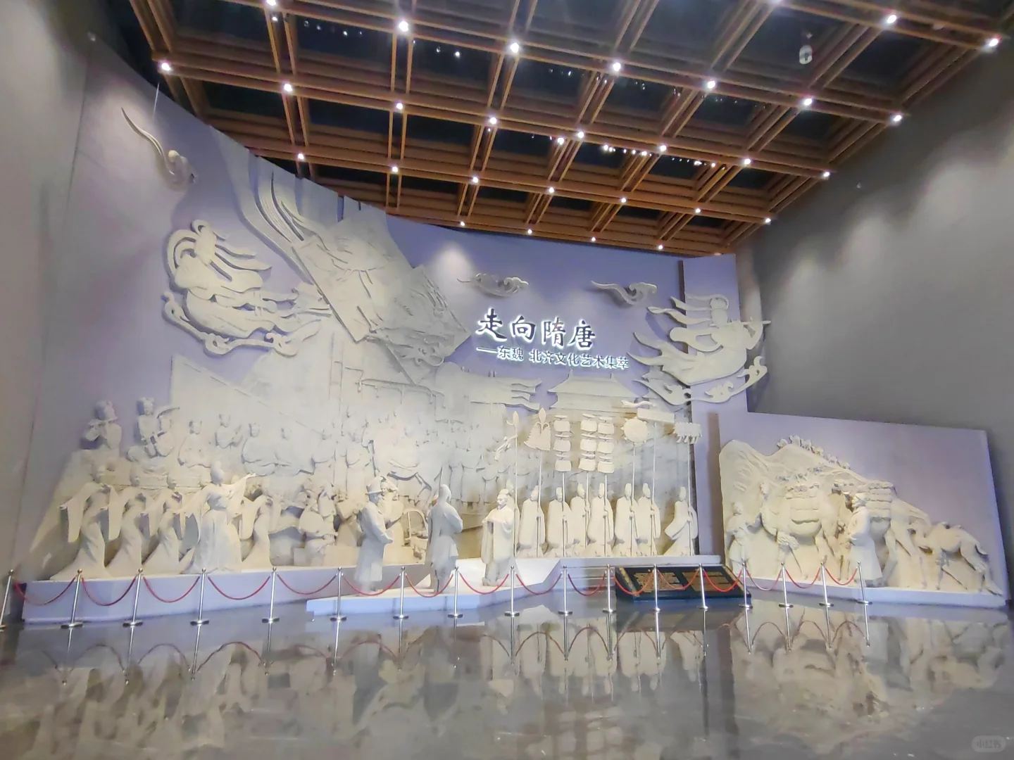 公交车到北朝考古博物馆响堂山景区