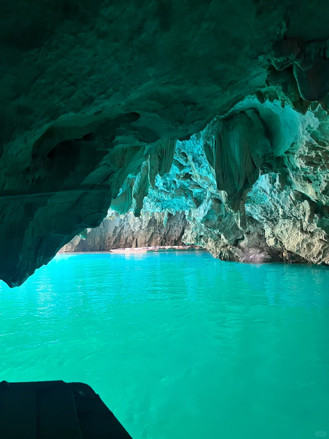 上班坐错车了，一下车就到这了😭