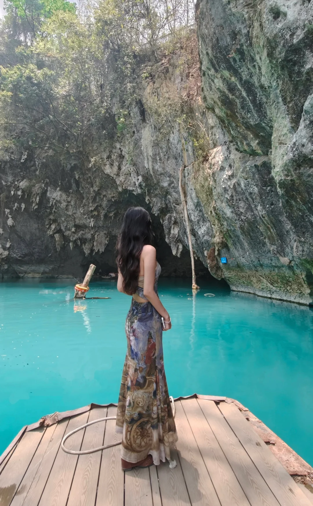 上班坐错车了，一下车就到这了😭