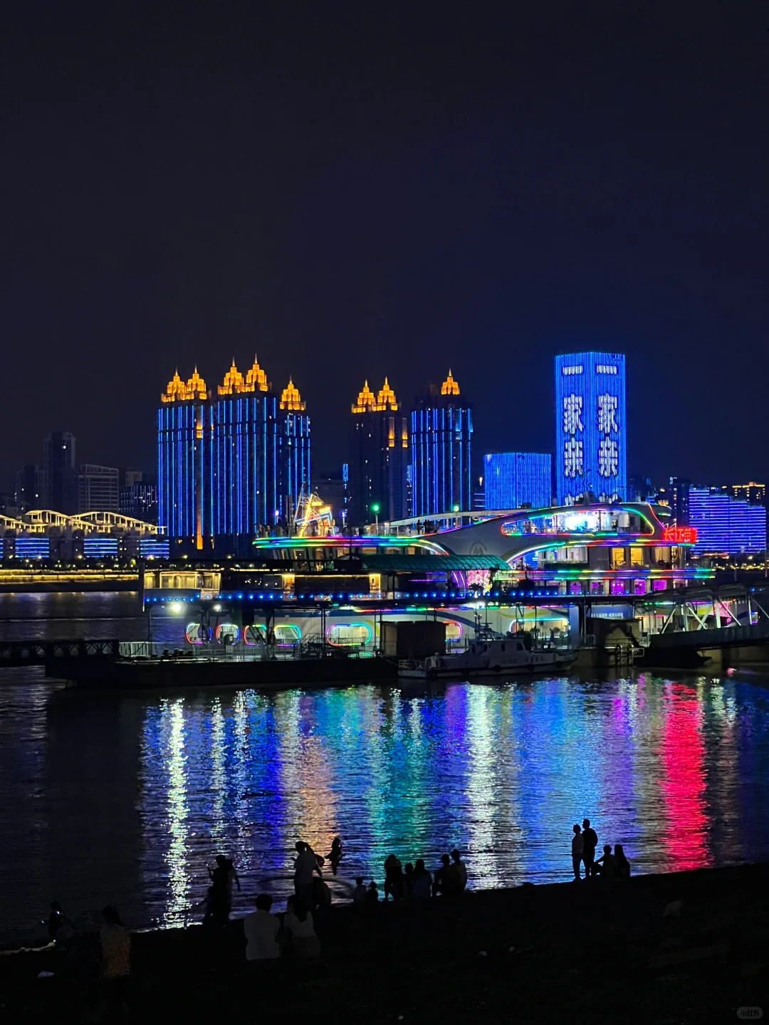 因为这1️⃣8️⃣张照片，我特意去了一趟武汉‼️