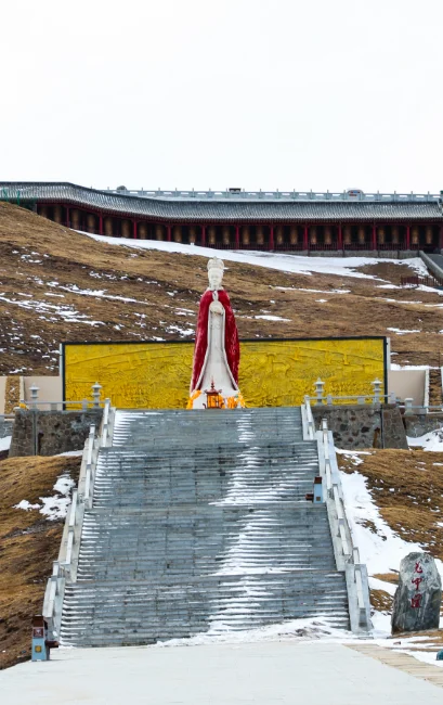 龙羊峡真的风景超绝，户外天堂！