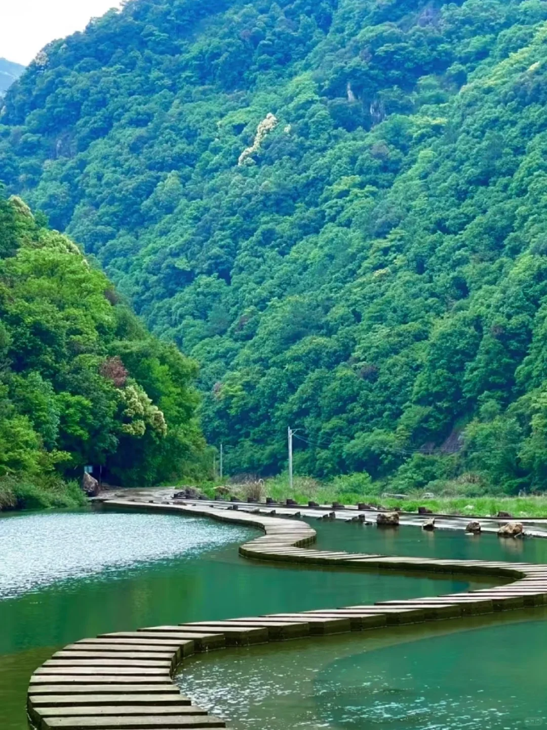 岩板十八渡，穿越千年的盐帮古道