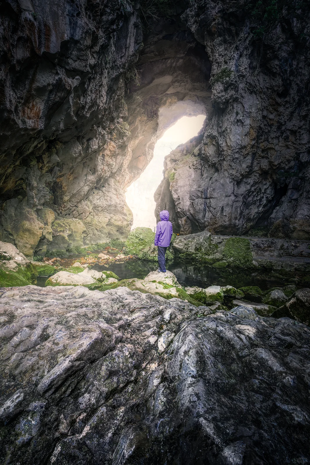 为了这些洞，我飞了三次贵阳