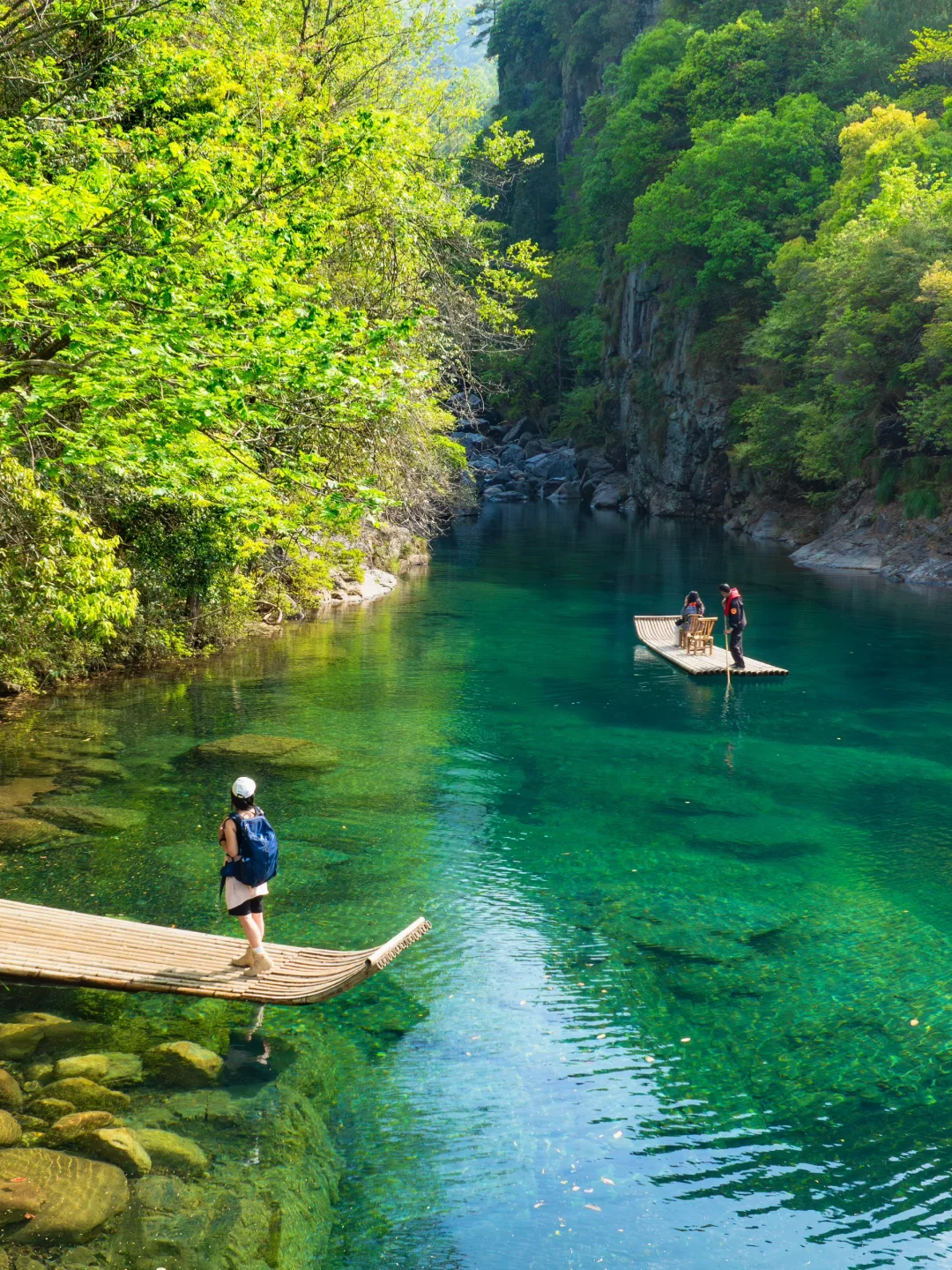 岳飞真的没骗我｜这里的湖上天路美爆了