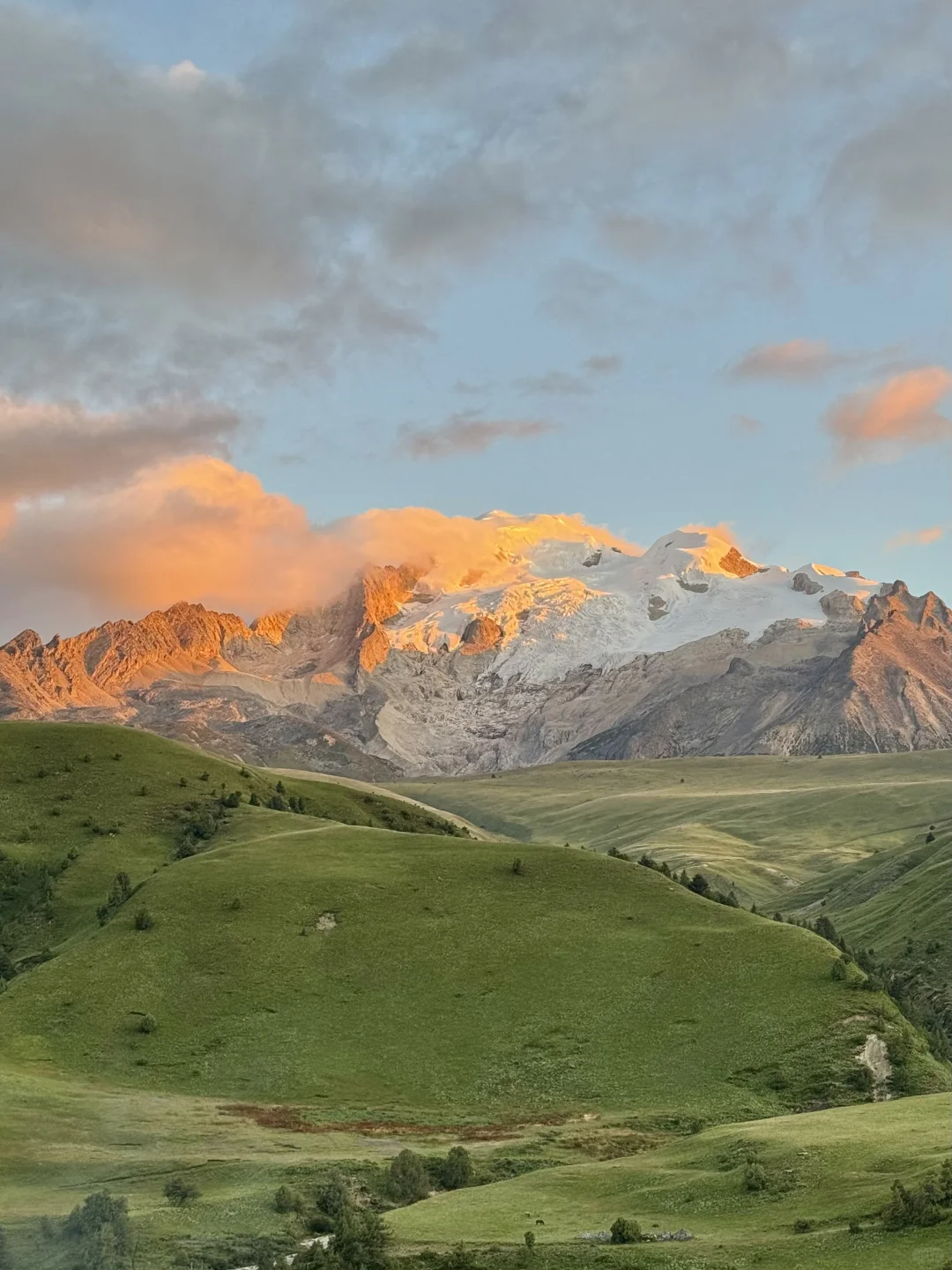 我很少用震撼形容一个地方！！（live）