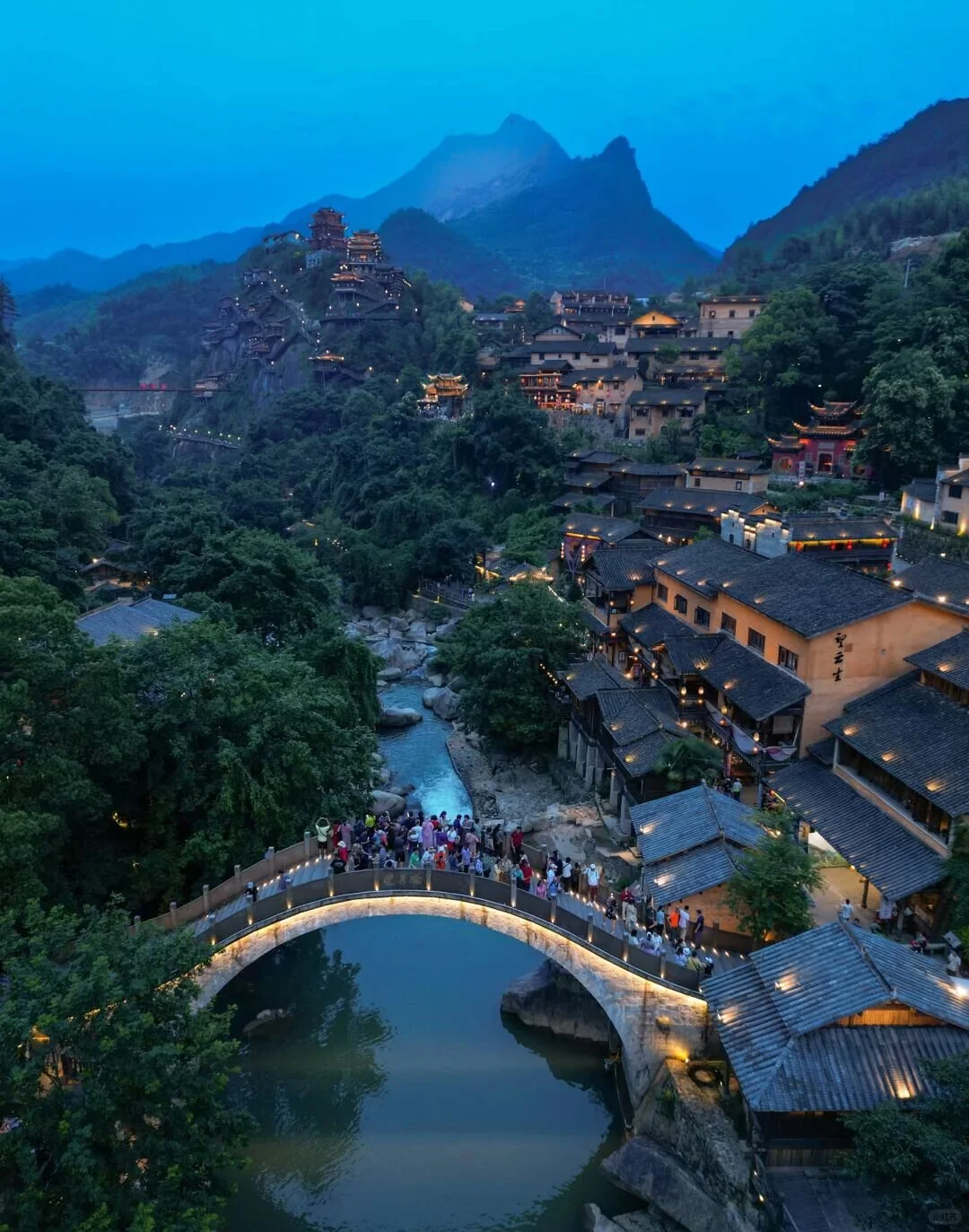 这个骚地方勾引了我好久了😍