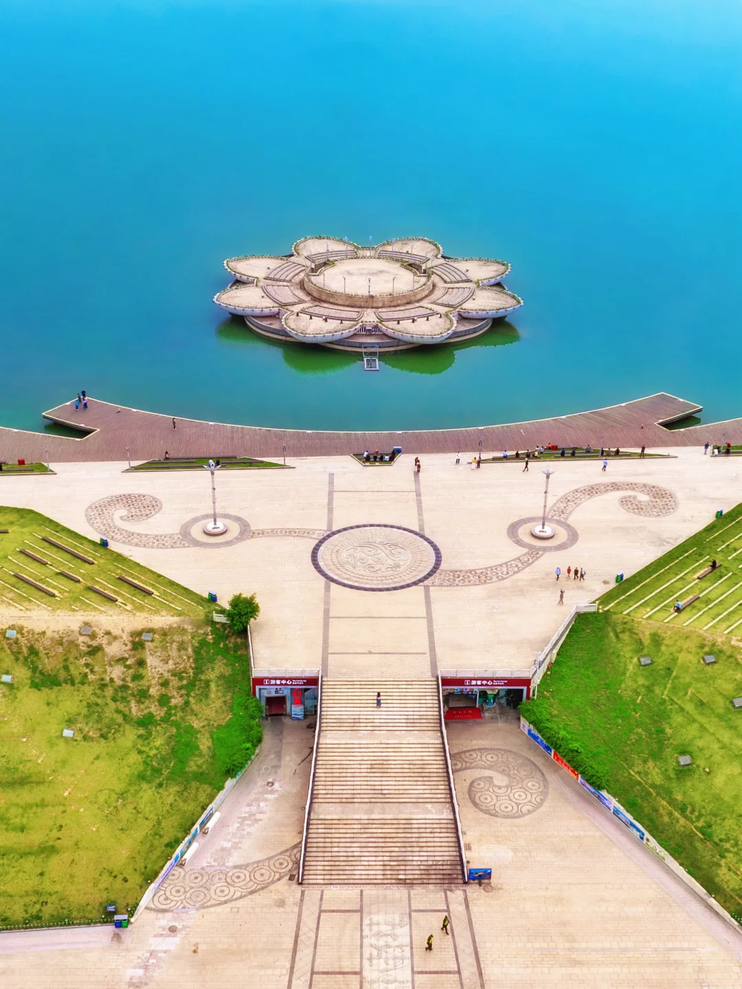 岳飞真的没骗我｜这里的湖上天路美爆了