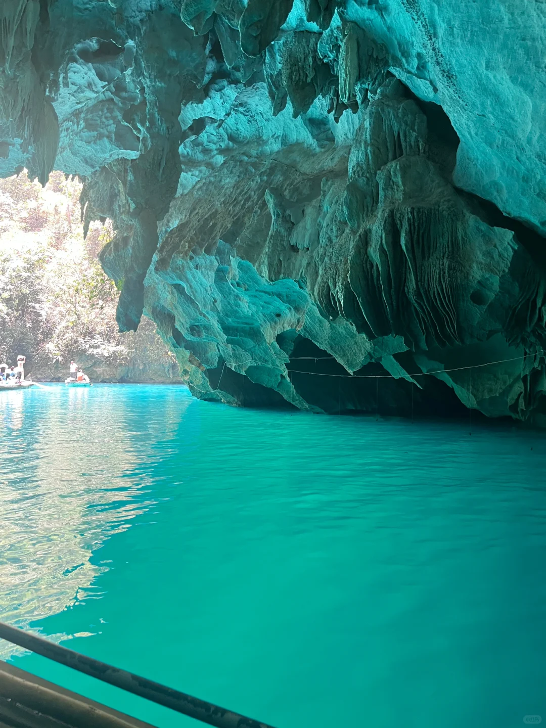 上班坐错车了，一下车就到这了😭