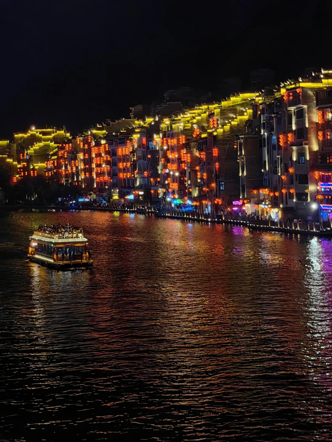 “东方的水上威尼斯”| 镇远古城