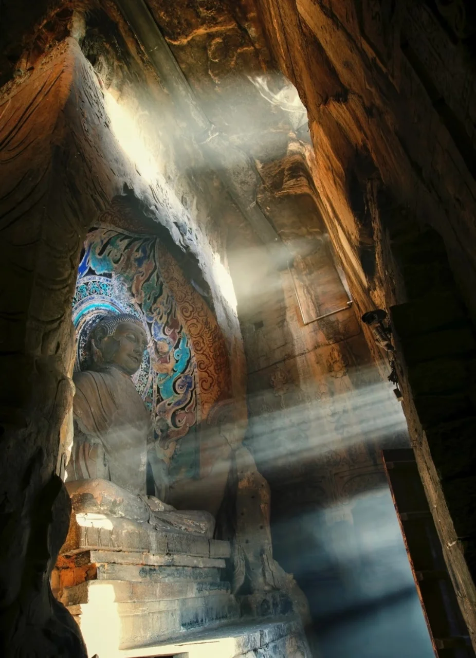 本以为云冈石窟够美，直到遇见响堂窟！！😍