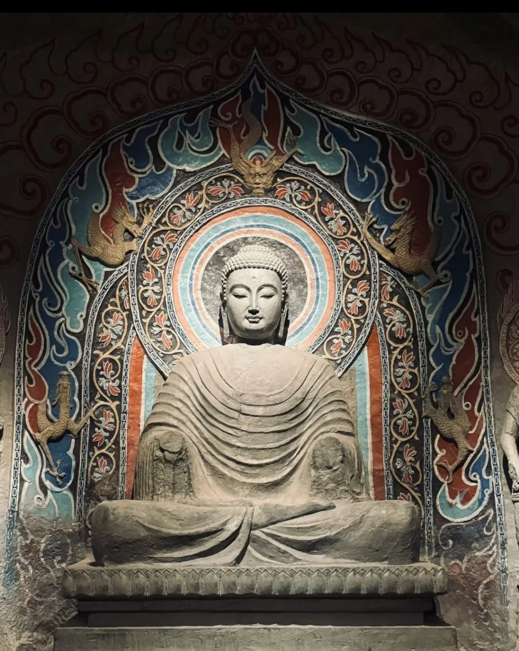 本以为云冈石窟够美，直到遇见响堂窟！！😍